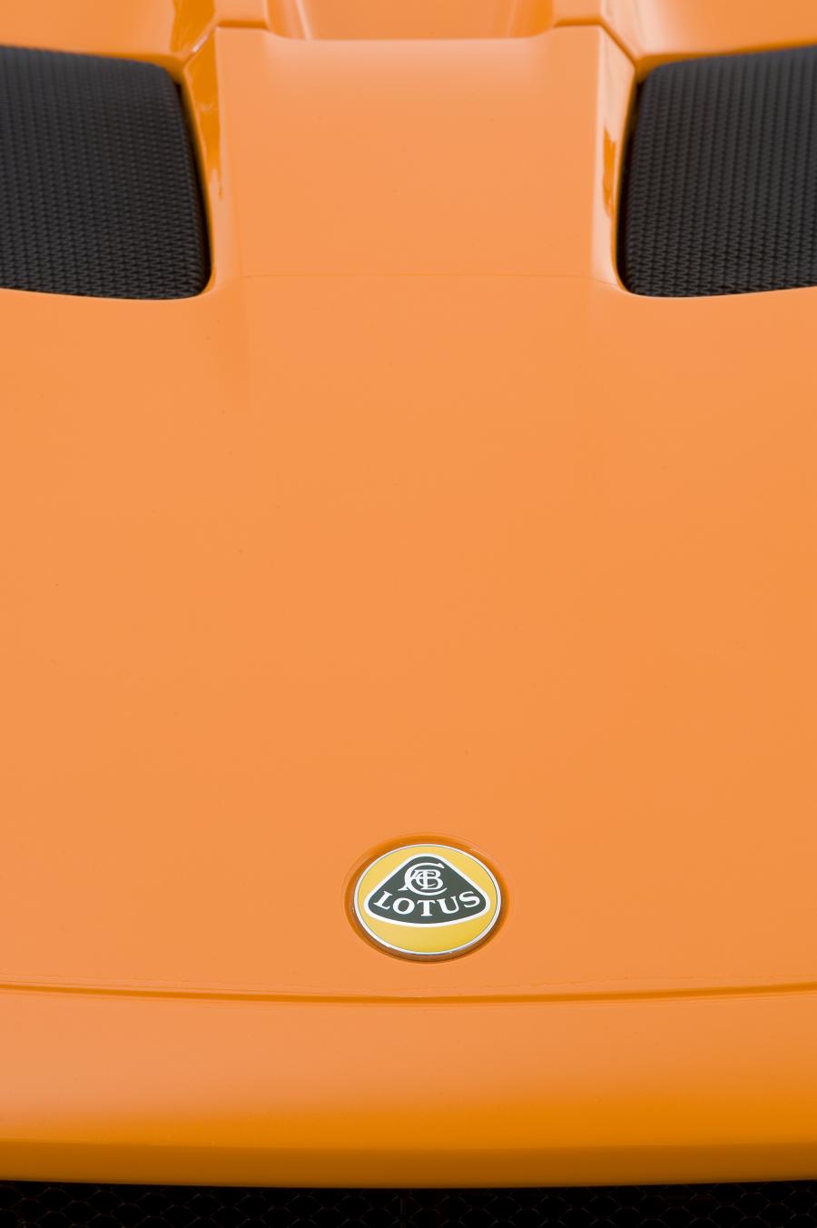  Lotus Elise 2010 года  (фото 37 из 57)